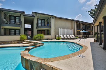 Kensington Station Apartments